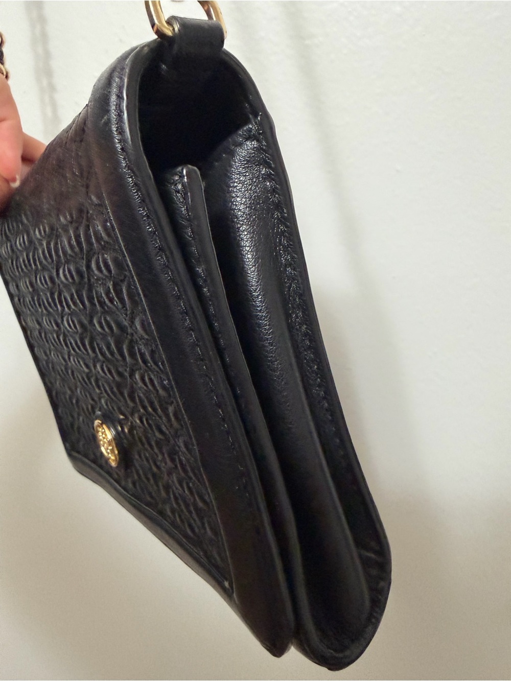 Tory Burch Black Quilted Leather Shoulder Bag with Gold Hardware - Picture 5 of 13